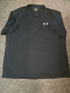 Under Armour Black Short-Sleeve Tech Tee with Gray Logo